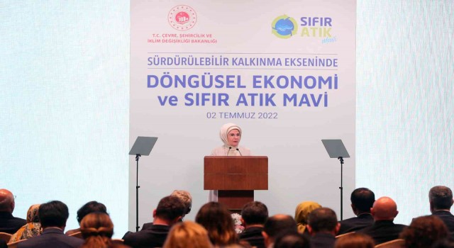Emine Erdoğan: İklim değişikliği ve sürdürülebilirlikle ilgili meseleyi hak ve nesiller arasındaki adalet boyutuyla ele almalıyız”