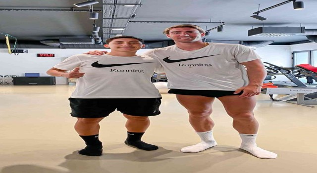 Emirhan İlkhan ara vermeden çalışıyor