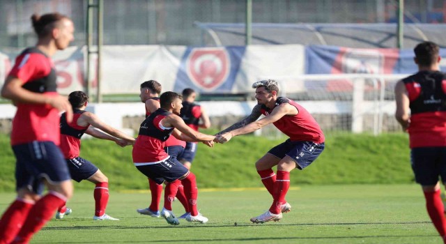 Erdi Dikmen: “Süper Lig neden olmasın?”