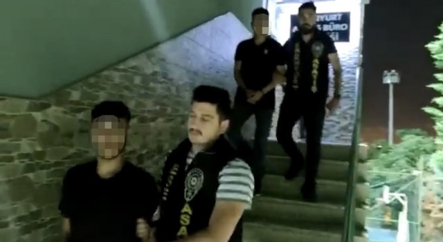 Esenyurtta iş yerlerini haraca bağlayan çete çökertildi