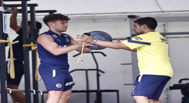 Fenerbahçe, Avusturyada ilk antrenmanını yaptı