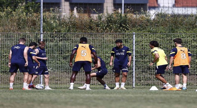 Fenerbahçede yeni sezon hazırlıkları devam ediyor