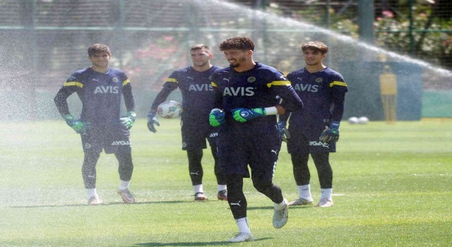 Fenerbahçenin Dinamo Kiev mesaisi sürüyor