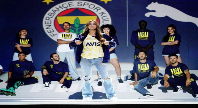 Fenerbahçenin yeni sezon formaları tanıtıldı