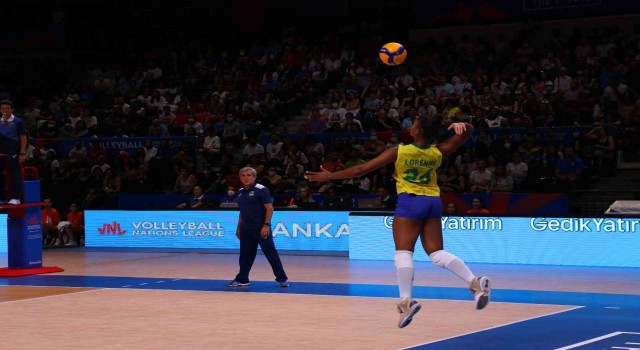FIVB Kadınlar Milletler Ligi: Brezilya: 3 - Japonya: 1