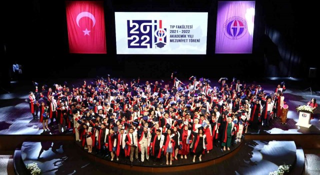 GAÜN Tıptan sağlık ordusuna 261 hekim