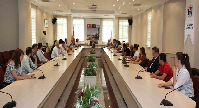 GAÜNde kalite eğitimi sertifika töreni