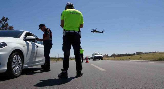 Gaziantepte bayram öncesi havadan trafik denetimi