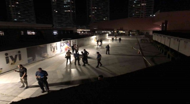 Gece kulübüne rezervasyonsuz gelen grup dehşet saçtı: 2si ağır 4 yaralı