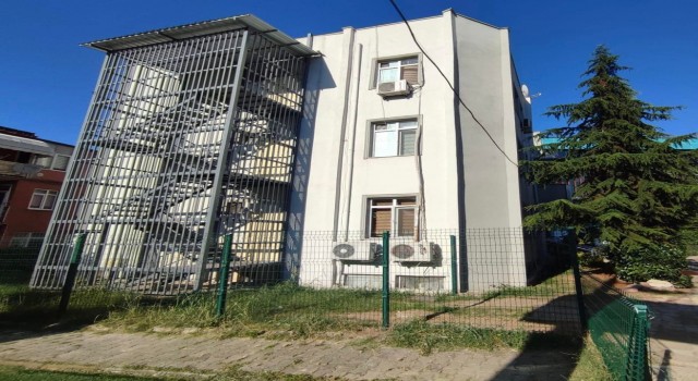 Gölcük Belediyesinin ustaları iş başında