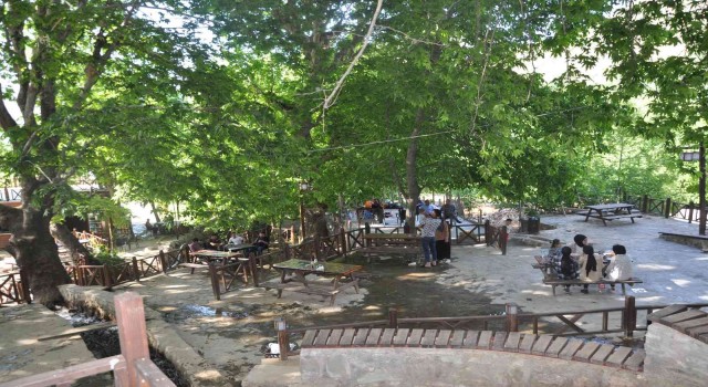 Güneydoğu Anadolu Bölgesinde yerli turistler doğal alanları tercih etti