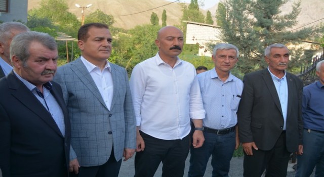 Hakkaride iki aile arasındaki husumet barışla sonuçlandı