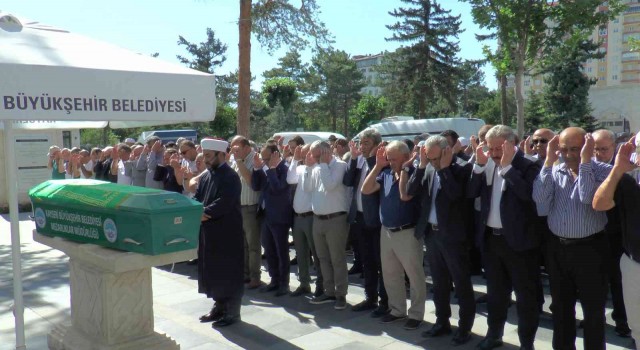 Hami Kıranatlıoğlu son yolculuğuna uğurlandı