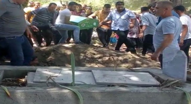 Harnup hırsızlığı kavgasında öldürülen genç toprağa verildi