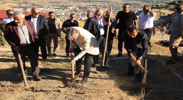 Harput Kalesinde kazı çalışmaları başladı