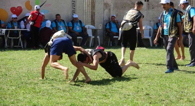 Hatayda Türkiye Aba Güreşi Şampiyonası müsabakaları başladı