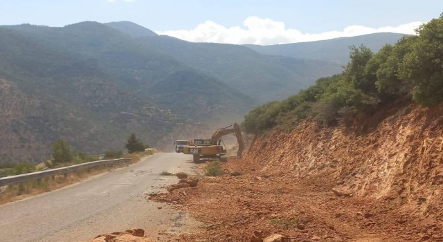 Hatayda yayla yollarında bakım onarım yapılıyor