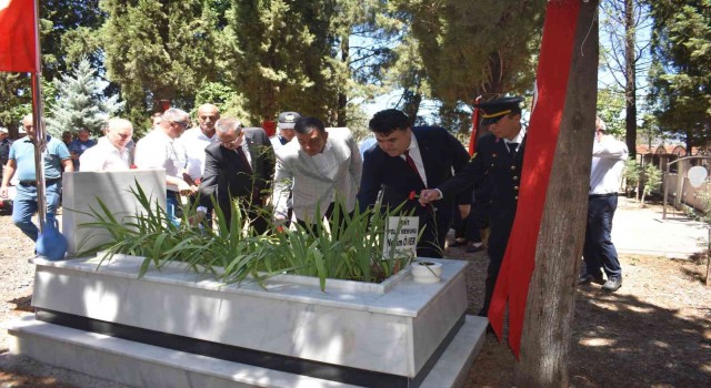 Havranda 15 Temmuz Demokrasi ve Milli Birlik Günü etkinlikleri şehitlik ziyareti ile başladı