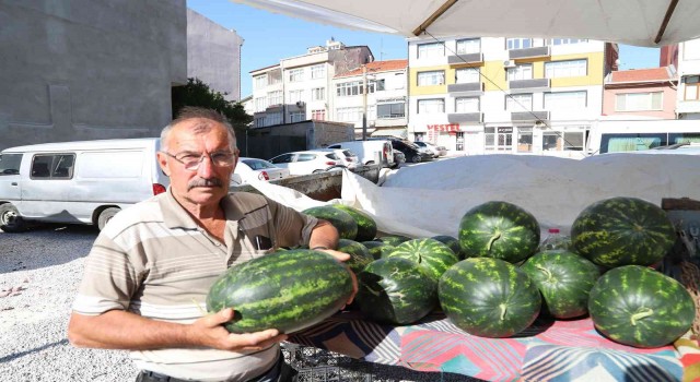 Hayraboluda yerli karpuz satışları başladı