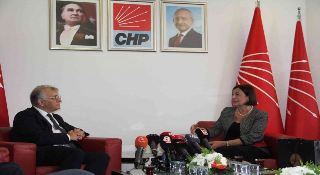 HDP ve İYİ Partiden CHPye bayram ziyareti