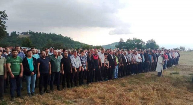 Hisarcıkta feci kazada hayatını kaybeden genç toprağa verildi
