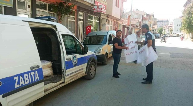 Hisarcıkta kurban atıkları için 3 bin poşet dağıtıldı