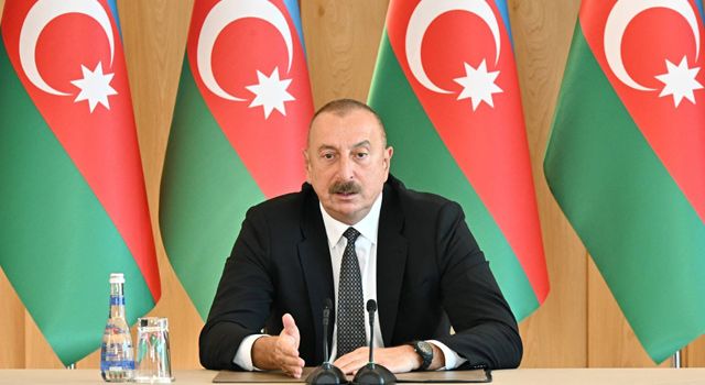 İlham Aliyev, Rusya'yı Ermenistan'a baskı uygulamamakla suçladı