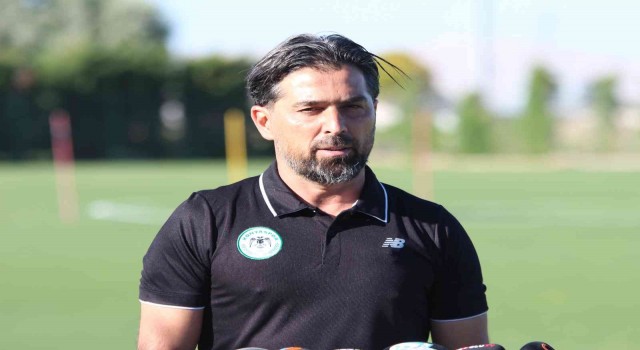 İlhan Palut: “Futbol bütün sonuçlara açık bir oyun”