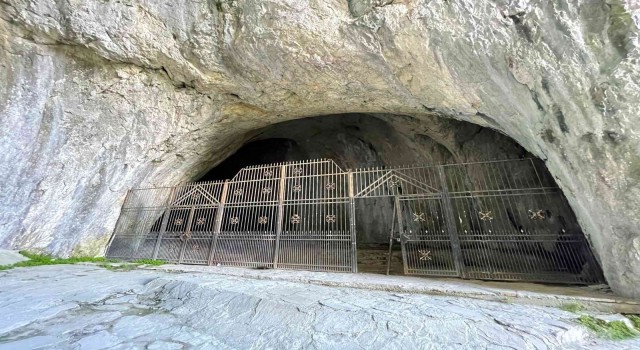 İnaltı Mağarası bir hafta kapalı kalmasının ardından ziyarete açıldı