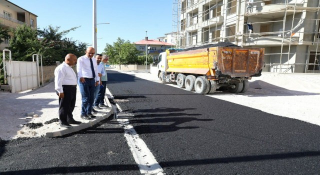 İpekyolu Belediyesinden yoğun asfalt mesaisi