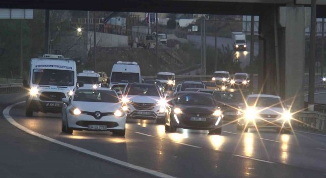İstanbulda bayram trafiği başladı