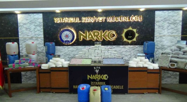 İstanbulda büyük çaplı uyuşturucu operasyonu: 367 kilo uyuşturucu ele geçirildi