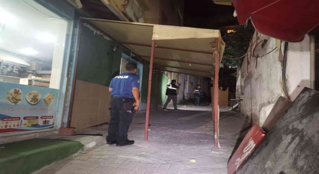 İzmirde metruk binada işlenen cinayetle ilgili 1 tutuklama