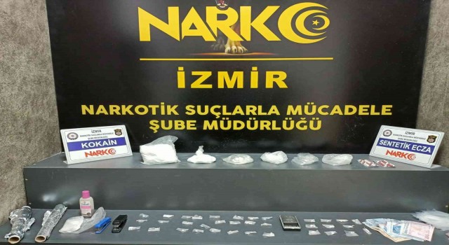 İzmirde zehir tacirlerine darbe: 17 tutuklama