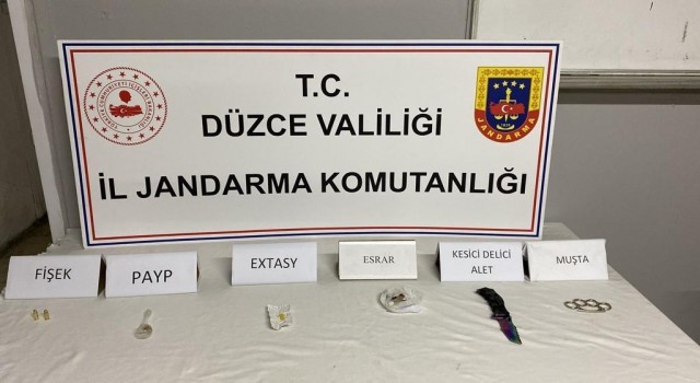 Jandarmadan uyuşturucu geçit yok