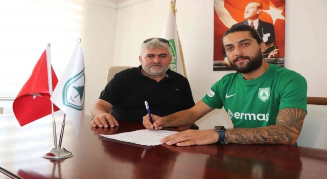 Kaan Aşnaz Muğlaspora imza attı