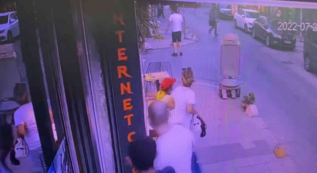 Kadıköyde av tüfekli çatışma kamerada