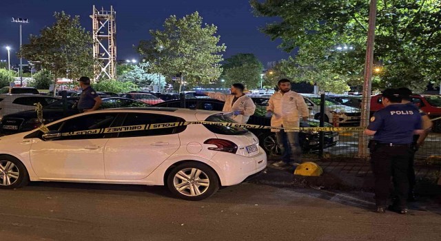 Kadıköyde iki grup arasında silahlı çatışma: 3 yaralı