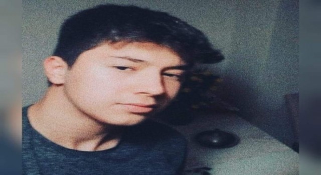Karadenizde boğulma tehlikesi geçiren genç hayatını kaybetti