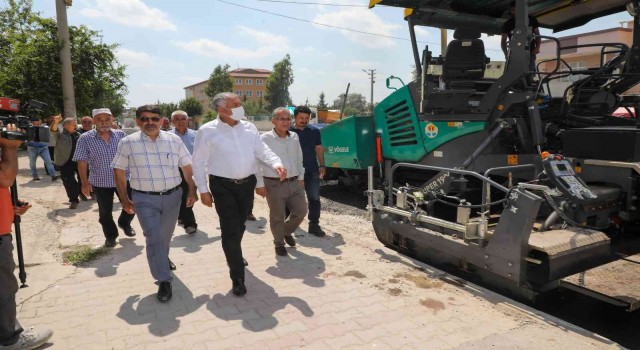 Karalar: Günde yaklaşık 3 bin 500 ton asfalt döküyoruz