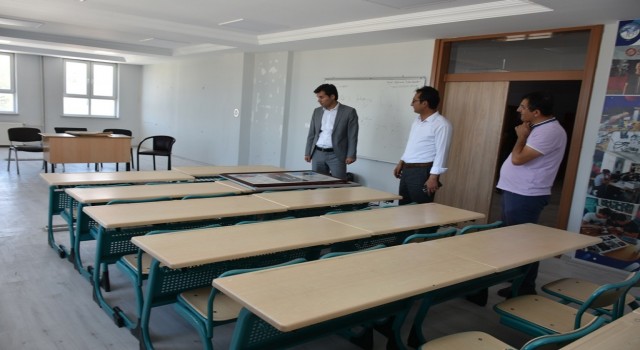 Karamanda okullar yeni eğitim-öğretime yılına hazırlanıyor