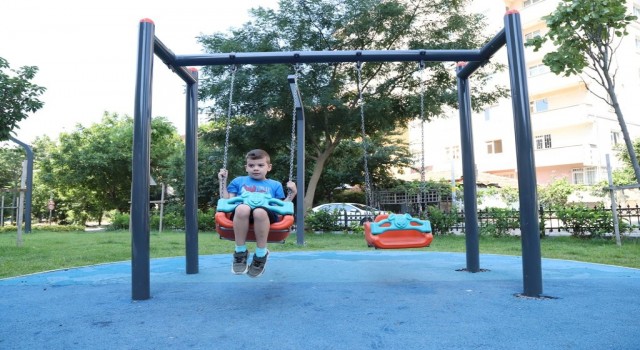 Kartalda parklar yenileniyor, yeşil alanlar kent merkezine taşınıyor