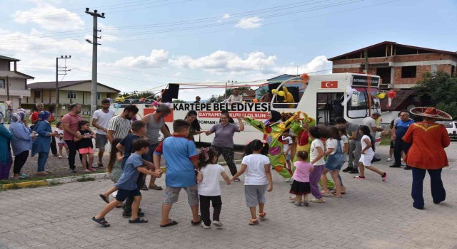 Kartepede Kurban Bayramının coşkusunu minikler yaşadı