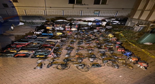 Kayseride 30 hırsızlık olayı aydınlatıldı, 1 milyon TLlik çalıntı eşya ele geçirildi