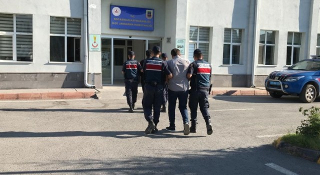 Kayseride DEAŞ ve El Kaide üyesi 7 kişi yakalandı
