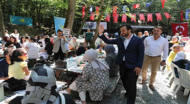 Kazak Türklerinin Türkiyeye gelişinin 70inci yılı kutlandı