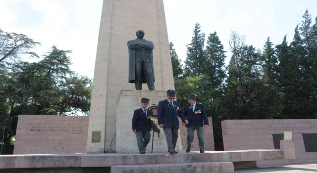 Kıbrıs Barış Harekatının 48nci yıldönümü kutlandı