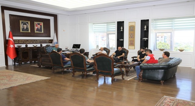 Kızılay yöneticilerinden Başkan Güdere ziyaret