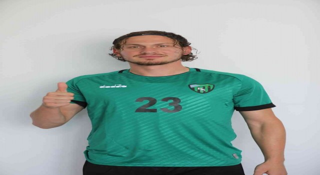 Kocaelispor, Mertan Caner Öztürk ile 1+1 yıllık sözleşme imzaladı