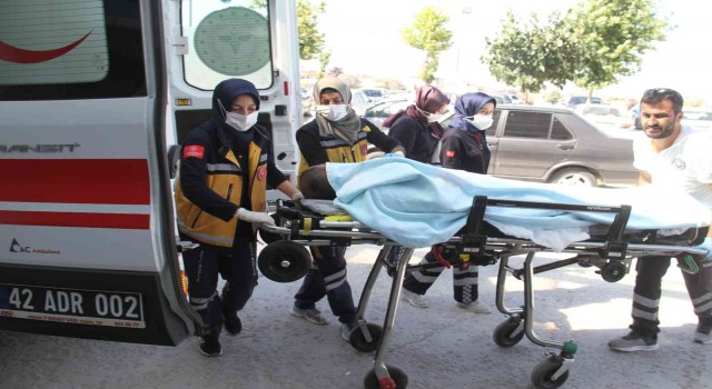 Konyada iş yeri sahibi müşterisi tarafından bıçaklandı